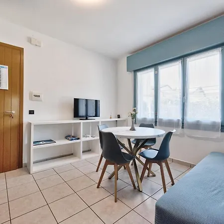 Ginestra Deluxe Idromassaggio Privato E Piscina * Eraclea Mare